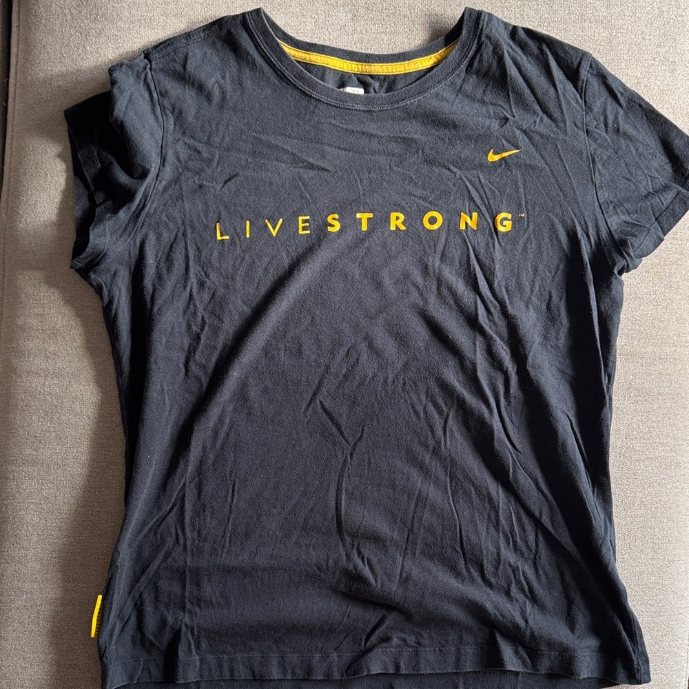 Nike Women's Black and Yellow Short Live Strong Sleeve Tee